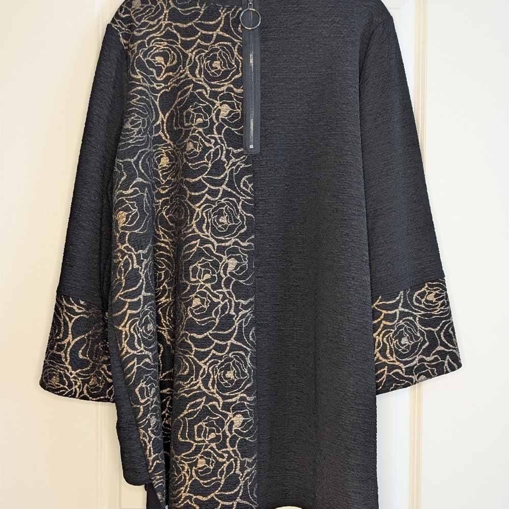 IC by Connie K Gold Rose Foil Tunic 2X Black Crinkle Asymmetric Zip Lagenlook - Picture 5 of 8